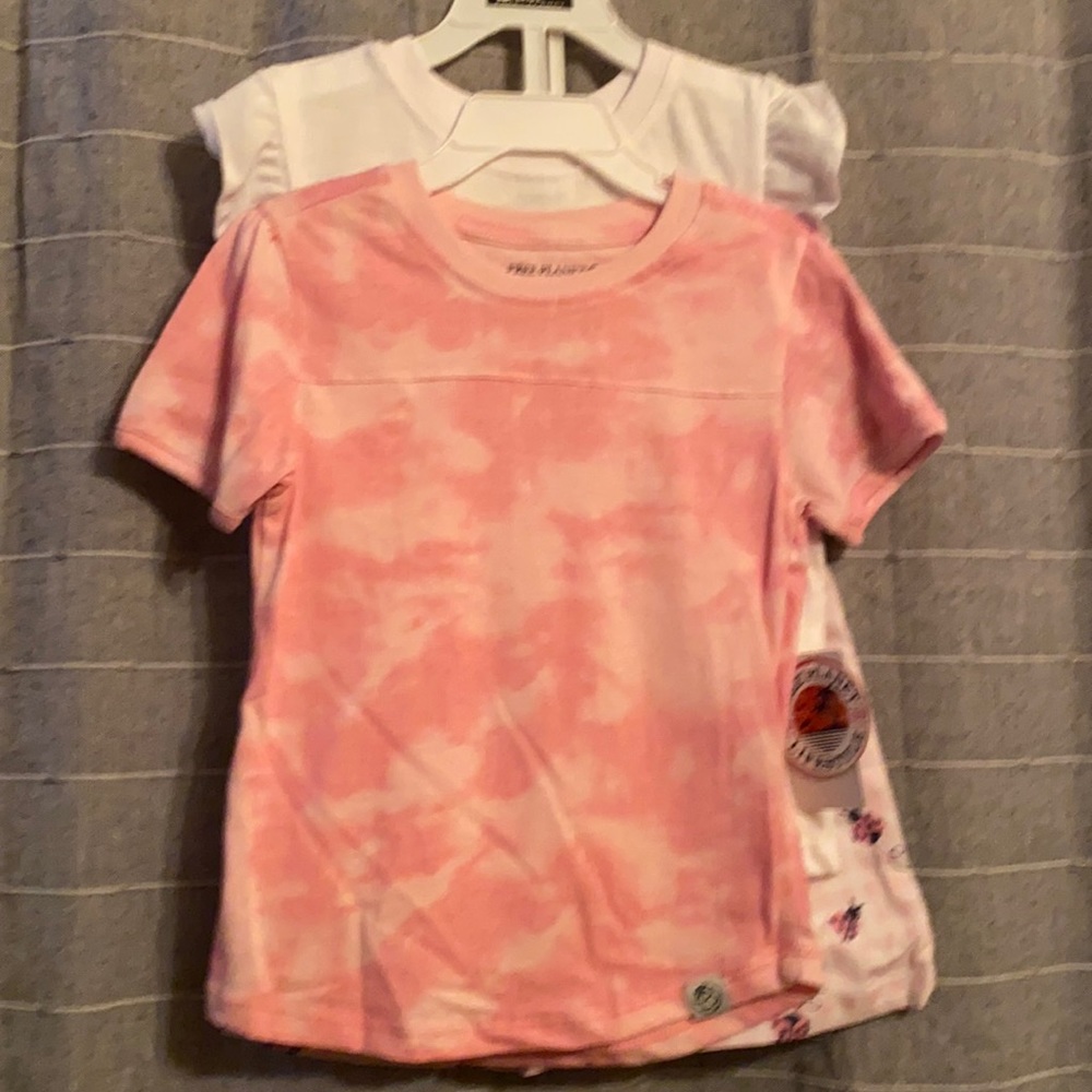NWT Free Planet 3 pc. set, 2 Tees, 1pair shorts, cotton